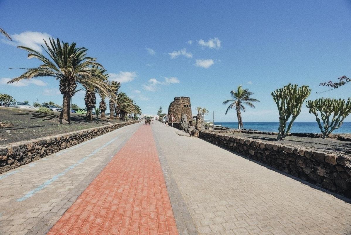 Lanzarote Beach Apartments, Casa Ona Costa Teguise Luaran gambar